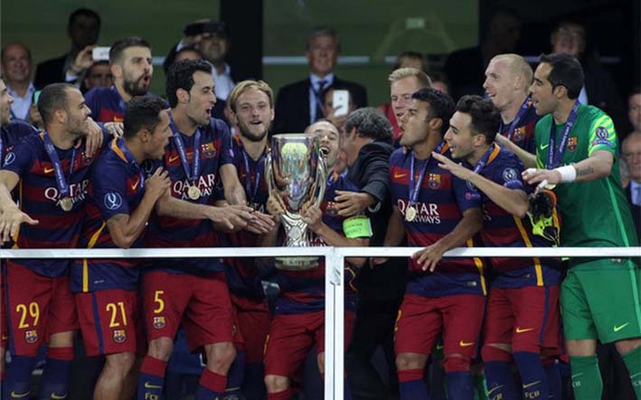 El FC Barcelona suma seis triunfos consecutivos en finales continentales y no cae en una final europea desde el año 2006, cuando perdió la Supercopa de Europa, precisamente, ante el Sevilla.