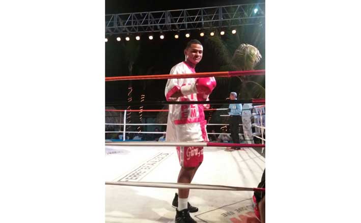 Rubén, ‘El Samario’ Cervera, acumula seis peleas, todas ganadas por nocaut, dichos resultados le han abierto paso en el mundo del boxeo.