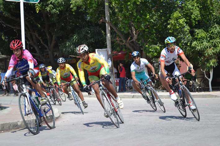 el espectáculo está asegurado con los ciclistas en la edición número 26 del Circuito San Agatón.