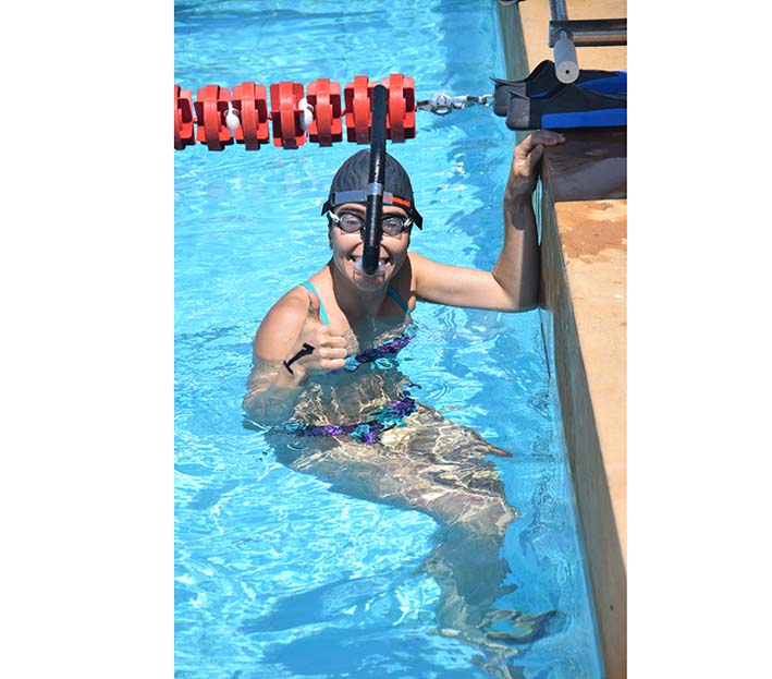 Gómez Uribe paralizó el cronómetro tras recorrer piscinas y cuatro metros más bajo el agua. Foto: Edgar Fuentes.