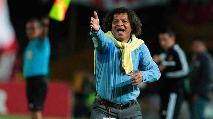 La hinchada Cardenal recuerda al samario por esa final de Copa Colombia 2014 que perdieron en Bogotá contra el Pijao.