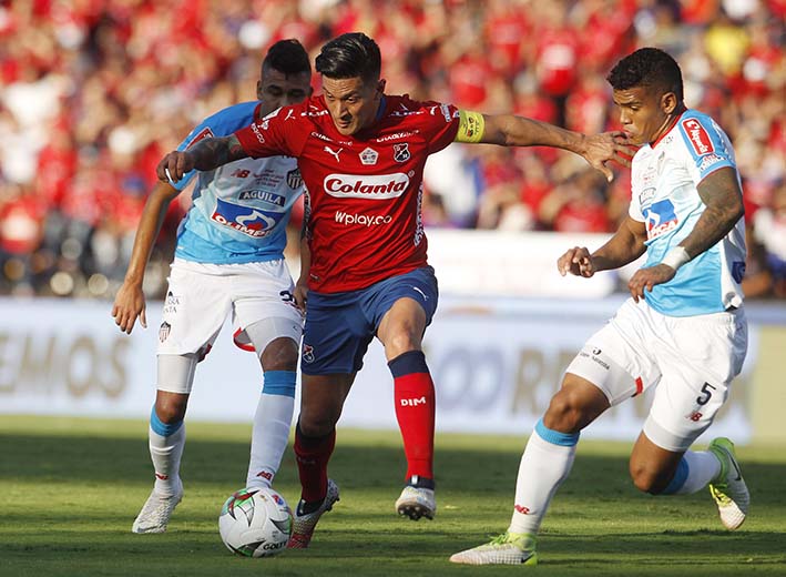 El goleador, de 30 años, igualó el récord con el gol que anotó para el Deportivo Independiente Medellín