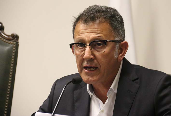 Juan Carlos Osorio es acusado de corrupción por un exempresario.