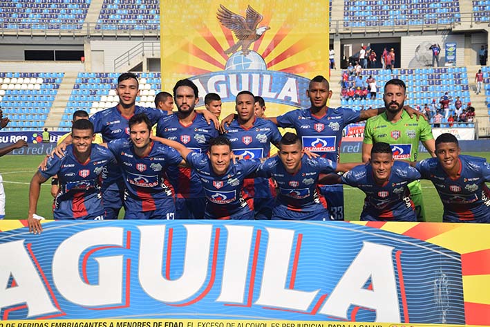 Unión Magdalena viajó a Cúcuta con la nómina completa a excepción de David Ferreira, quien pese a haberse recuperado de una lesión viajó a Argentina para recibir el diploma como entrenador.