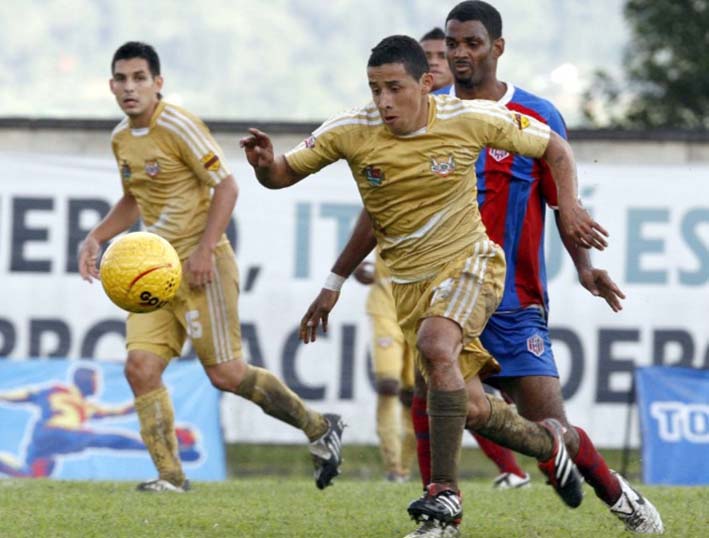 El último partido jugado entre estos dos equipos fue en el 2010, con un resultado positivo para Rionegro de 3-0.