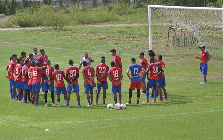 El equipo samario comenzó la pretemporada en el viejo estadio Eduardo Santos.