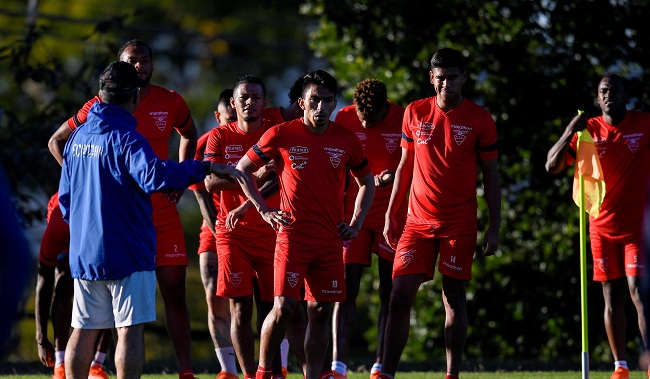 Chile inicia la defensa del título, del cual es el campeón de las dos últimas ediciones.