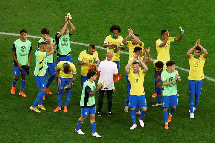 Brasil humilló a Perú y se clasifica a los cuartos de final de la Copa.