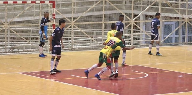 Santa Marta Futsal complicó su clasificación al no ganar en casa por la fecha 13.