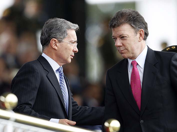 El presidente Santos y el senador Álvaro Uribe. 