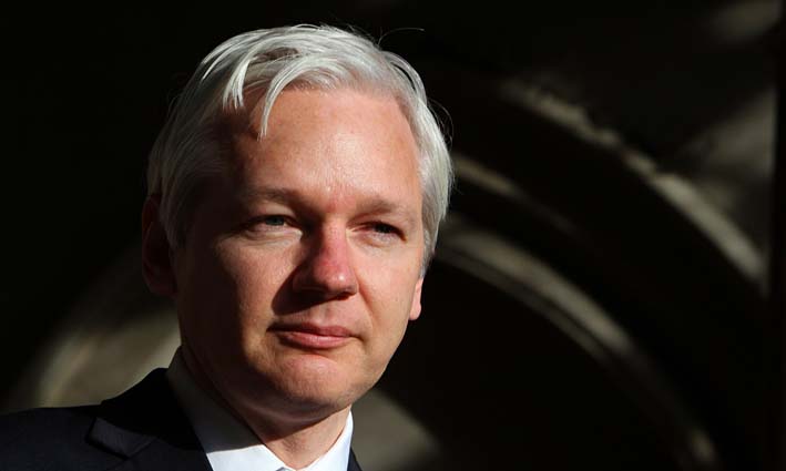 Julian Assange, fundador de WikiLeaks, ha estado luchando para evitar la extradición a Suecia, que quiere interrogarlo sobre acusaciones de violación. 