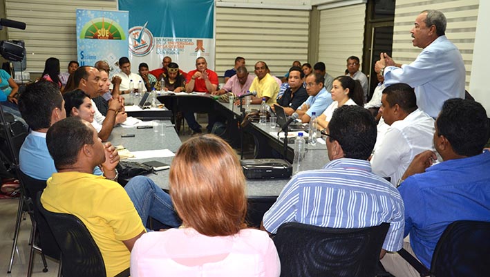 Esta reunión ampliada del Consejo Superior de la universidad fue el principio de acuerdo entre profesores y la Gobernadora de La Guajira.