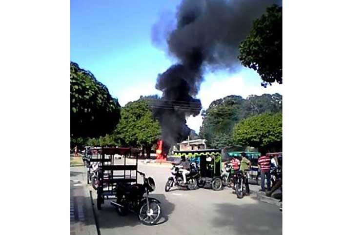 uno de los incendios que se presentó en el municipio de Fonseca.