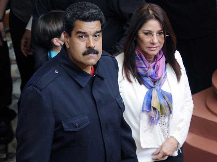 Cilia Flores, a quien el presidente Nicolás Maduro llama la "Primera Combatiente", es uno de los miembros más influyentes del gobierno socialista de Venezuela y es una presencia constante al lado de su esposo.