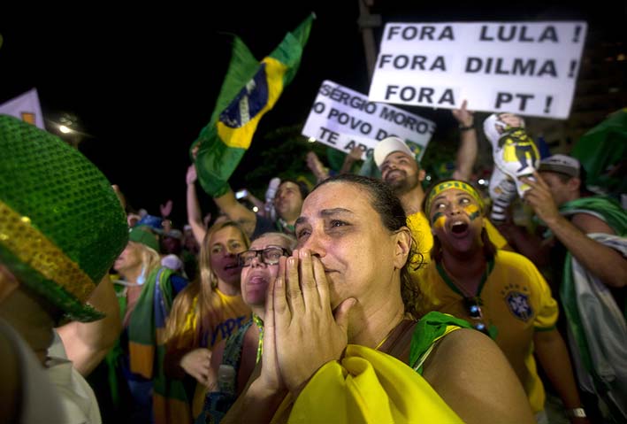 Con el festejo olímpico ya en el pasado, “regresamos a las divisiones, los pleitos”, dijo Fabiano Angélico, consultor político que vive en Sao Paulo.