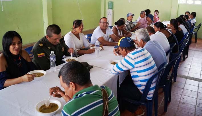 Los habitantes de Matitas, escucharon las propuesta de convivencia hechas por la Policía Nacional.