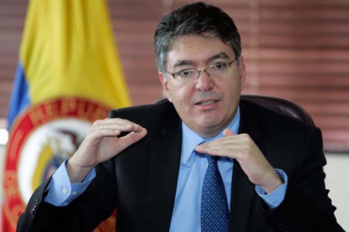 Mauricio Cárdenas, ministro de Hacienda y Crédito Público respaldo modificación hecha por el Congreso, porque lo va más viable.