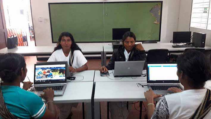 En los centros virtuales, tanto comunidades indígenas como habitantes del Magdalena tienen acceso a la plataforma de programas ofrecidos por el Politécnico Grancolombiano.