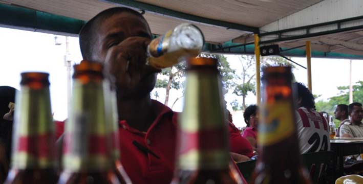 Disminuye un 40% el consumo de cervezas en tiendas de Barranquilla