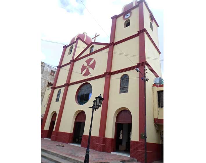 La Iglesia San José, patrona de los maiceros, la limpiaron y pintaron para recibir a la feligresía este 19.