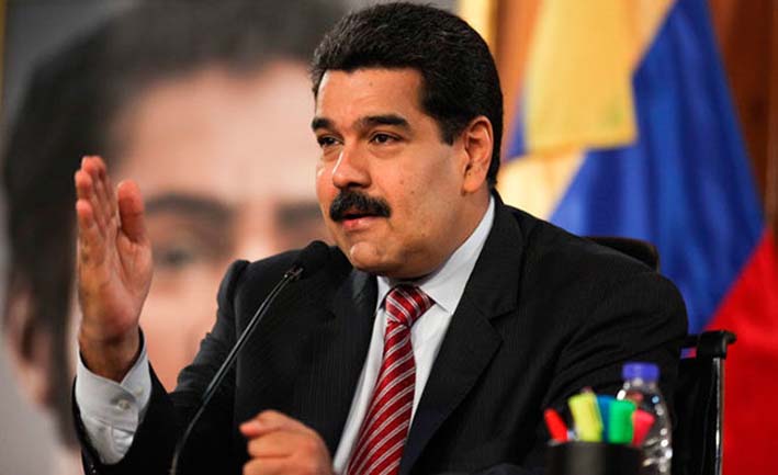 La Cancillería venezolana recuerda en el comunicado la estrecha relación que mantienen ambas naciones y señala que en los últimos años Raúl Castro y Maduro, "afianzaron la unión solidaria e inexpugnable" entre Cuba y Venezuela.