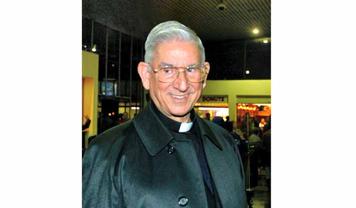 Darío Castrillón Hoyos (1929, Medellín — 2018 El Vaticano)