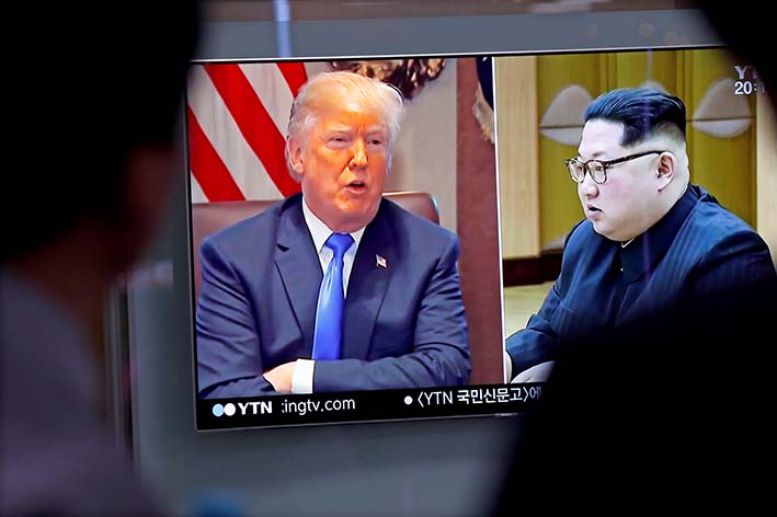 En una carta enviada a Kim, Trump argumentó que los últimos comentarios "hostiles" de Pyongyang contra su Gobierno hacen inviable la cita.