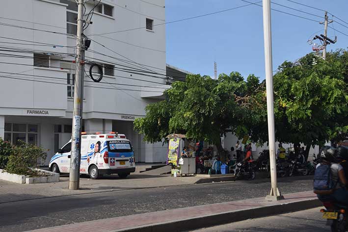 La economía informal es un renglón en crecimiento, sobre todo en una ciudad como Santa Marta, donde no existe una política encaminada a la creación de empleos y que no dispone de una zona para la ubicación de los comerciantes informales.