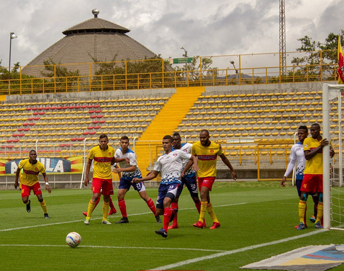 El Unión Magdalena goleó 3-0 a Bogotá FC.
