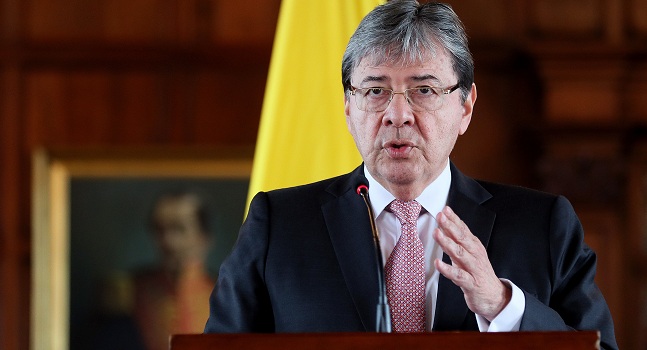 El canciller de Colombia, determinó que "hubo violación del territorio nacional”.