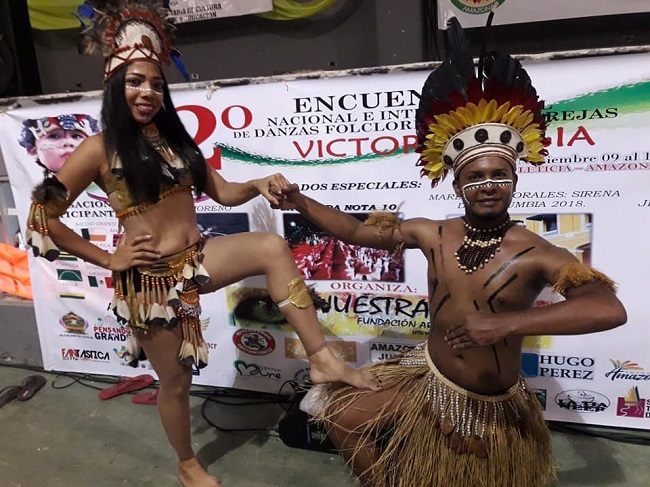 Anneth Varela Cassis y Breiner Tapias Muñoz, acienagueros que representaron al Magdalena en el 2º Encuentro Nacional e Internacional de Danzas por Parejas ‘Victoria Regia’.