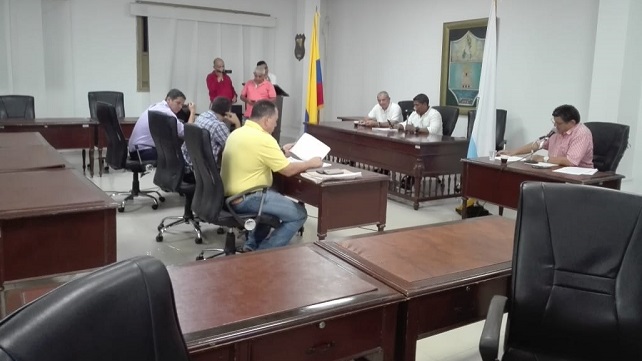 En una nueva reunión en el recinto, se ratificó el apoyo unánime de la mayoría de concejales a la candidatura del concejal Bolaños.