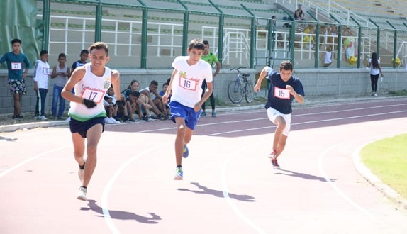 Categoría abierta (800 metros), Masculino: 1. José Guerrero, 2. Yan Carlos Ramírez y 3. Emanuel Pacheco