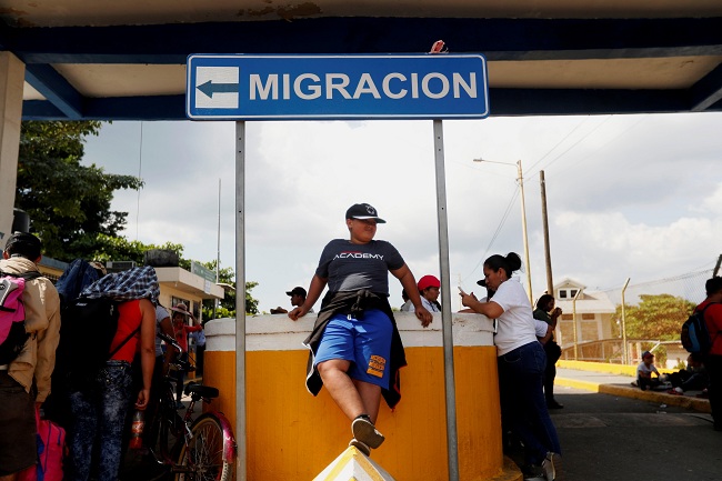 Al ingresar, los migrantes serán dirigidos a un albergue cercano en el municipio de Suchiate, en el sureño estado de Chiapas.