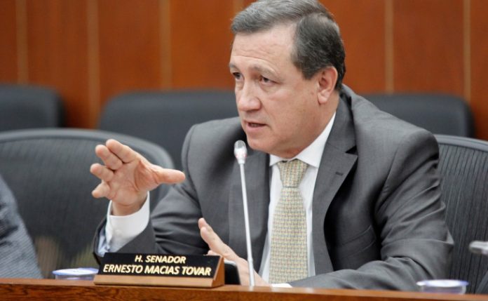 El procurador del caso solicitó que niegue la demanda que se interpuso pidiendo la muerte política del congresista Ernesto Macías y de su homólogo Eduardo Pulgarín.