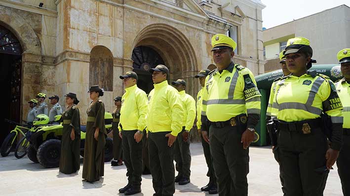 Los policías tendrán la responsabilidad de brindarles seguridad a residentes de La Guajira y a sus visitantes.