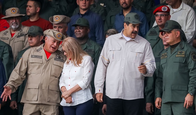 El Ejecutivo venezolano además considera que las cuatro rondas de sanciones que Canadá ha impuesto contra decenas de sus funcionarios muestran "que es la ambición corporativa la que está detrás de su calculado apoyo