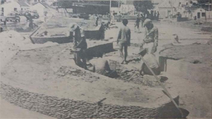 Trabajos en el parque Sesquicentenario, durante la gobernación de Edgardo Vives Campo, en 1980.