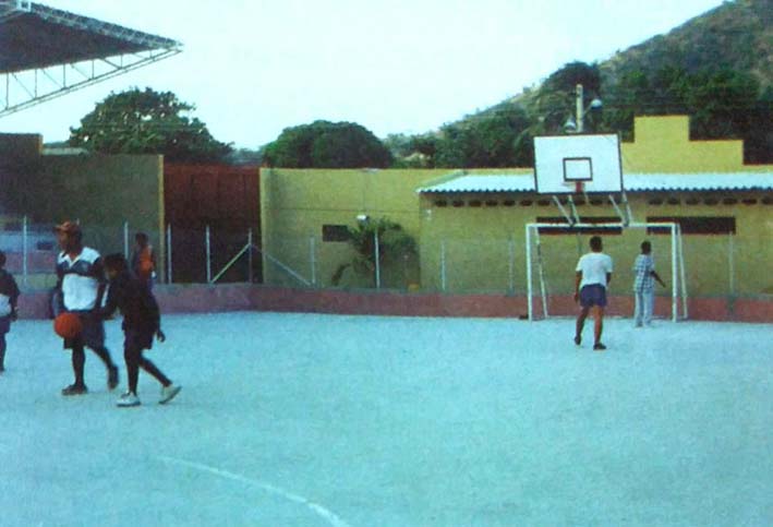 Polideportivo de Gaira construido durante la administración de Edgardo Vives Campo.