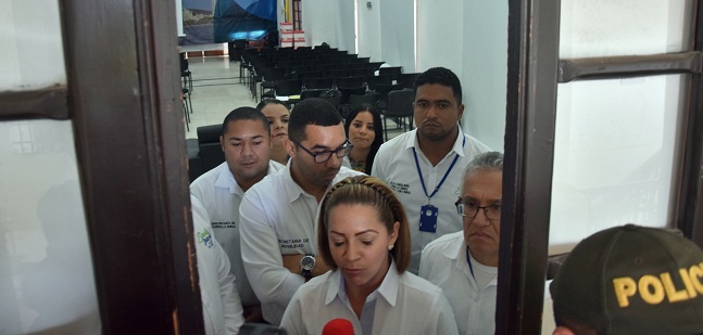11 funcionarios del gabinete distrital, se mantienen en huelga de hambre, en el Salón Blanco de la alcaldía, exigen al Presidente Iván Duque, que nombre la terna enviada por Fuerza Ciudadana.