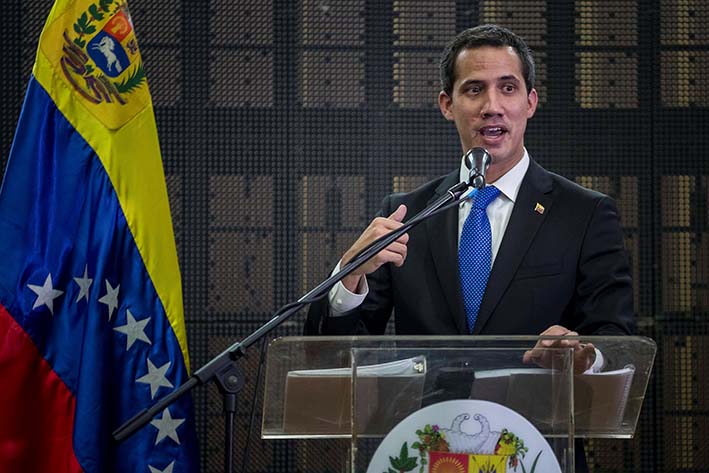 En el encuentro, solicitado por Vecchio y siguiendo instrucciones de Guaidó, se conversará sobre la cooperación militar destinada a "aliviar" el sufrimiento del pueblo venezolano.