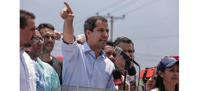 Guaidó indicó que la oposición seguirá apuntando a los demás mecanismos planteados, como la cooperación internacional, el Grupo Internacional de Contacto, las protestas callejeras y otros.