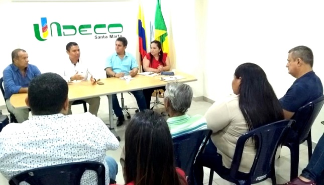 El Gerente de Electricaribe en Magdalena, Edwin Goenaga Grandet, dialogó con miembros de la Unión Nacional de Comerciantes de Santa Marta, Undeco.