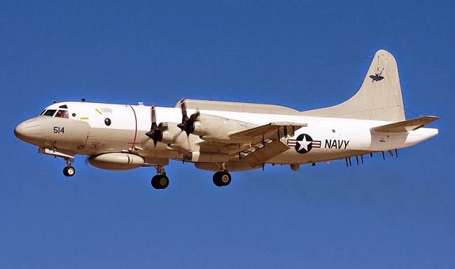 El Comando Sur de Estados Unidos dijo que su avión EP-3 "estaba realizando una misión reconocida y aprobada en espacio aéreo internacional". 