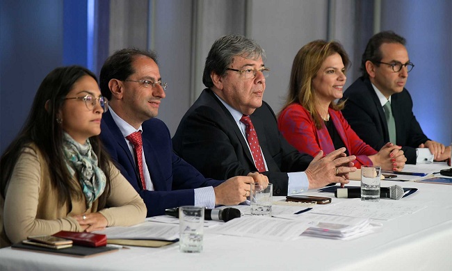 La Viceministra de Justicia, Juanita María López, dijo que el tratado “busca establecer reglas claras para el traslado a Colombia por razones humanitarias”. Foto: Presidencia 