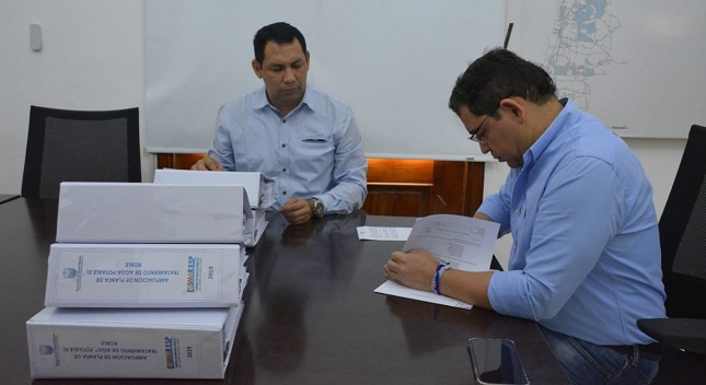 El alcalde Rafael Martínez anunció que la Essmar, radicó ante la ventanilla única del Ministerio de Vivienda tres de los cinco proyectos para la solución del agua.