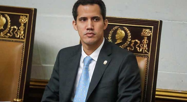 Juan Guaidó, jefe del Parlamento venezolano acusó a Nicolás Maduro