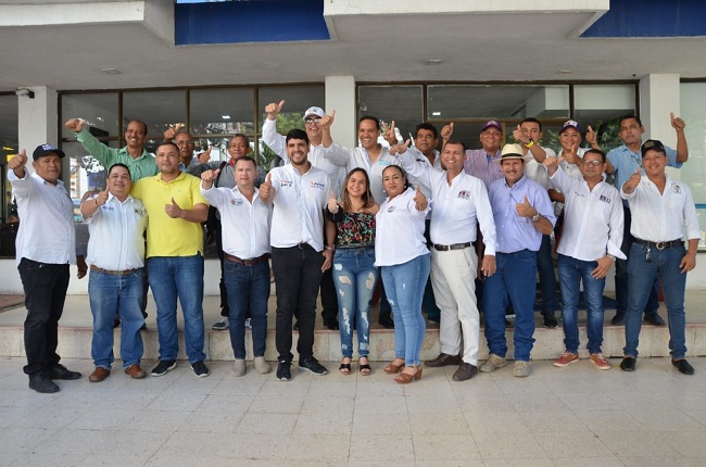 Líderes de movimientos independientes, candidatos de partidos tradicionales y emergentes, se mostraron a favor de las propuestas de Aristides Herrera.