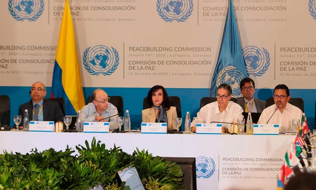 Participan delegados de los 31 países que integran la comisión, la canciller añadió que Colombia se presentó en 2017 ante el organismo para "compartir sus aprendizajes en la construcción de la paz y expresar su agradecimiento por el apoyo recibido por las Naciones Unidas".