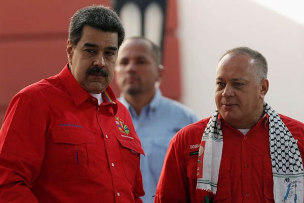 Nicolás Maduro, presidente de Venezuela y Diosdado Cabello, jefes máximos del chavismo.